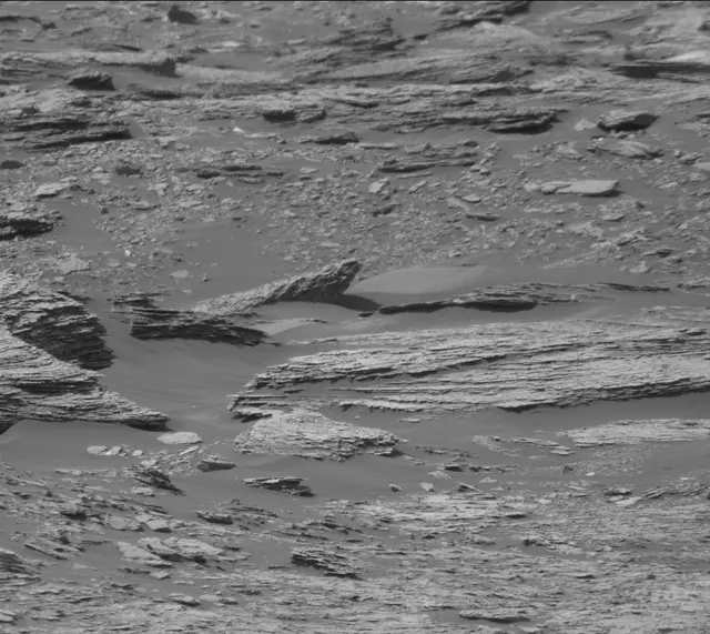 Sol 1688: Mast Camera (Mastcam)
