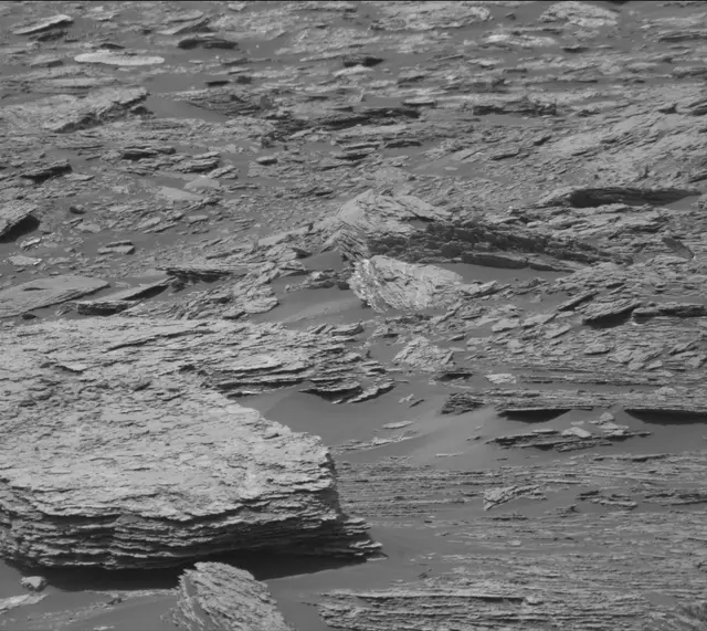 Sol 1688: Mast Camera (Mastcam)