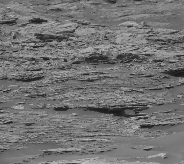 Sol 1688: Mast Camera (Mastcam)