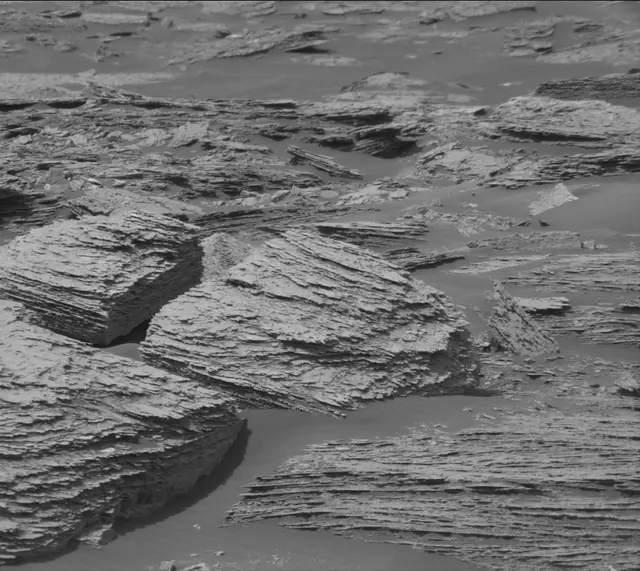 Sol 1688: Mast Camera (Mastcam)