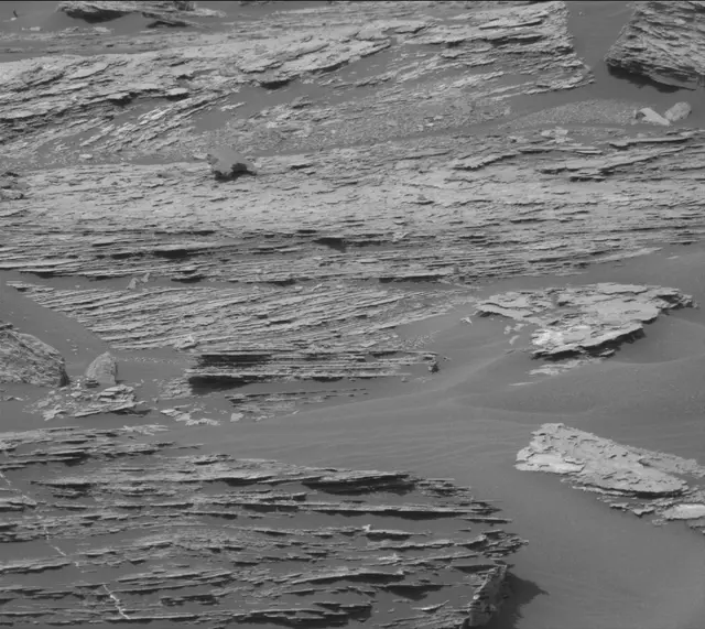 Sol 1688: Mast Camera (Mastcam)