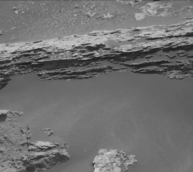 Sol 1689: Mast Camera (Mastcam)