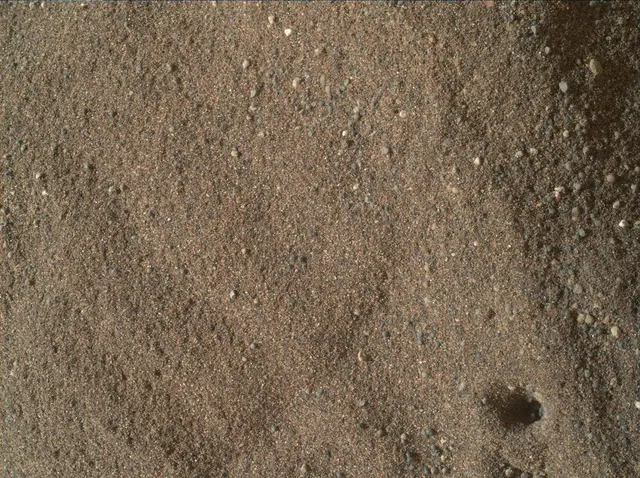 Sol 1689: Mars Hand Lens Imager (MAHLI)