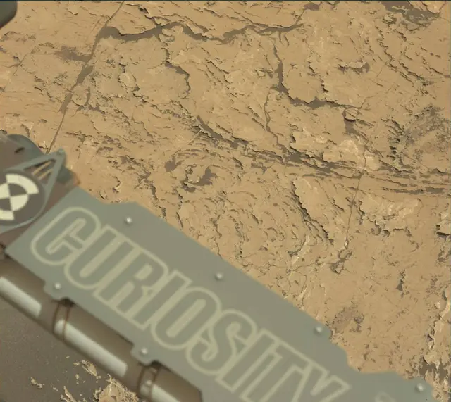 Sol 1690: Mast Camera (Mastcam)