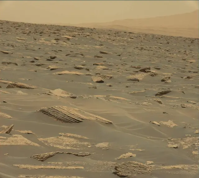 Sol 1690: Mast Camera (Mastcam)