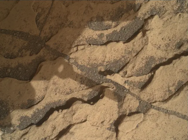 Sol 1691: Mars Hand Lens Imager (MAHLI)