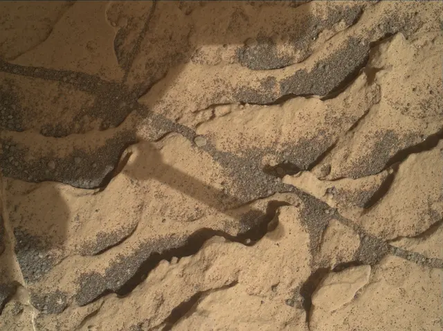 Sol 1691: Mars Hand Lens Imager (MAHLI)