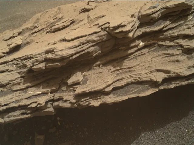 Sol 1692: Mars Hand Lens Imager (MAHLI)