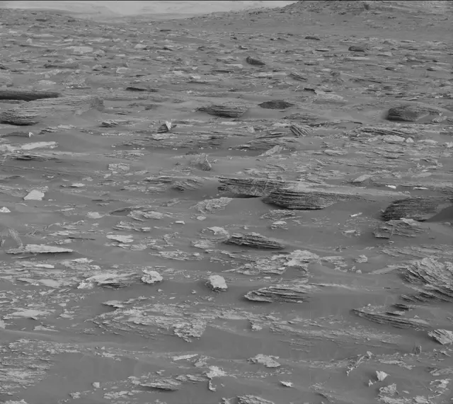 Sol 1698: Mast Camera (Mastcam)