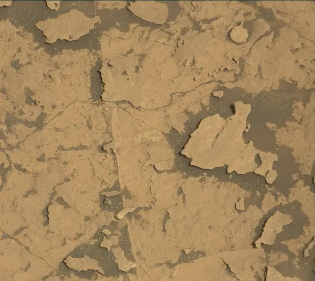 Sol 1698: Mast Camera (Mastcam)