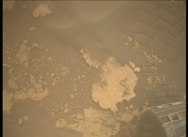 Sol 1698: Mars Descent Imager (MARDI)