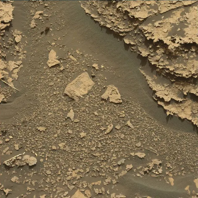 Sol 1700: Mast Camera (Mastcam)