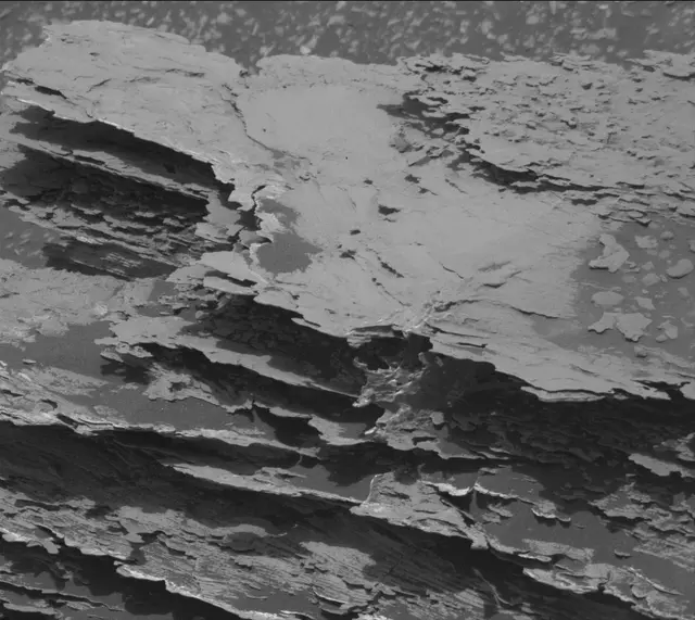 Sol 1700: Mast Camera (Mastcam)