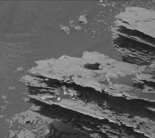 Sol 1700: Mast Camera (Mastcam)