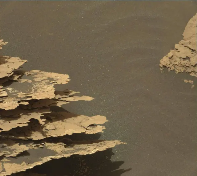 Sol 1700: Mast Camera (Mastcam)