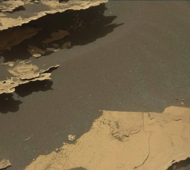 Sol 1700: Mast Camera (Mastcam)