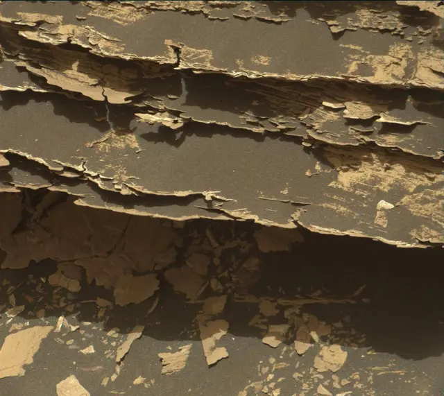 Sol 1700: Mast Camera (Mastcam)