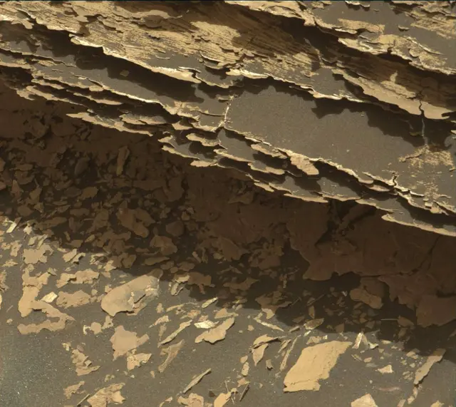 Sol 1700: Mast Camera (Mastcam)