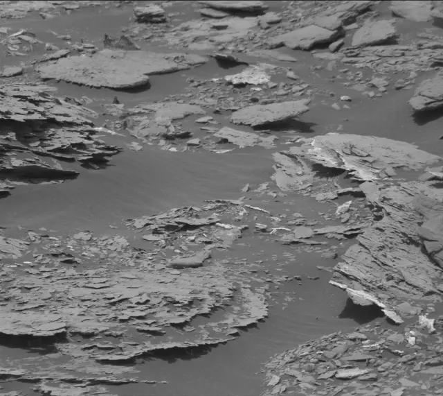 Sol 1703: Mast Camera (Mastcam)