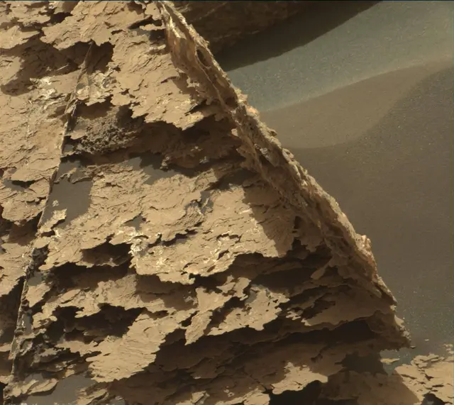 Sol 1705: Mast Camera (Mastcam)