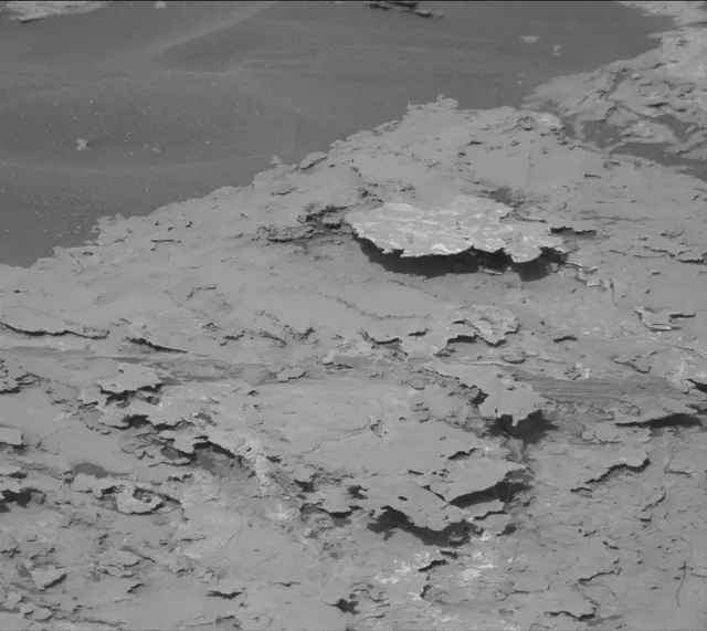 Sol 1707: Mast Camera (Mastcam)