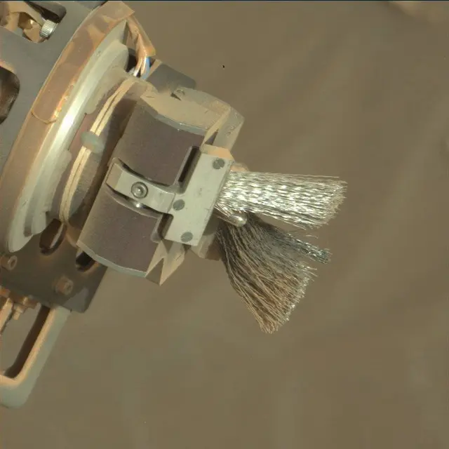 Sol 1710: Mast Camera (Mastcam)