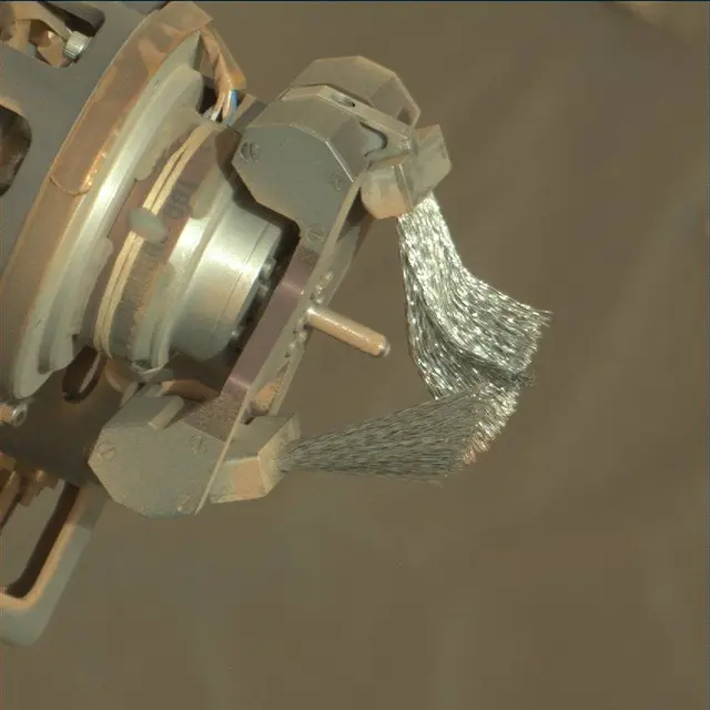 Sol 1710: Mast Camera (Mastcam)