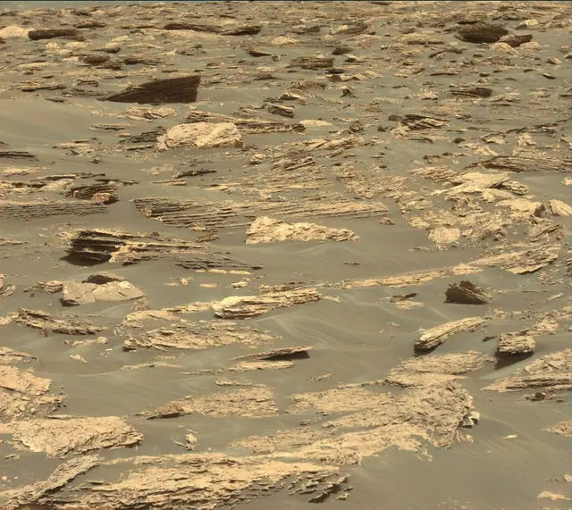 Sol 1711: Mast Camera (Mastcam)