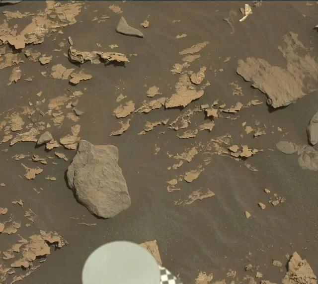 Sol 1712: Mast Camera (Mastcam)