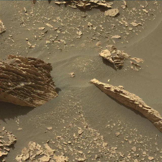 Sol 1712: Mast Camera (Mastcam)