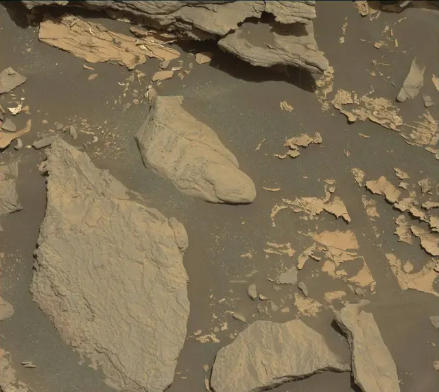Sol 1714: Mast Camera (Mastcam)