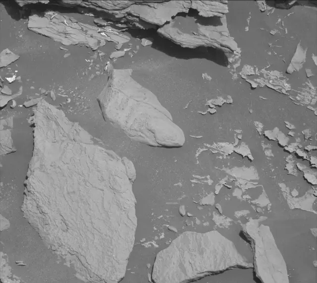 Sol 1714: Mast Camera (Mastcam)