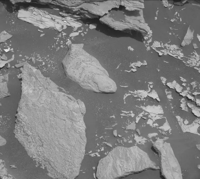 Sol 1714: Mast Camera (Mastcam)