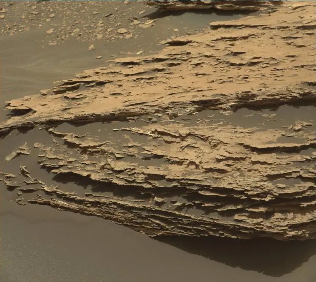 Sol 1714: Mast Camera (Mastcam)