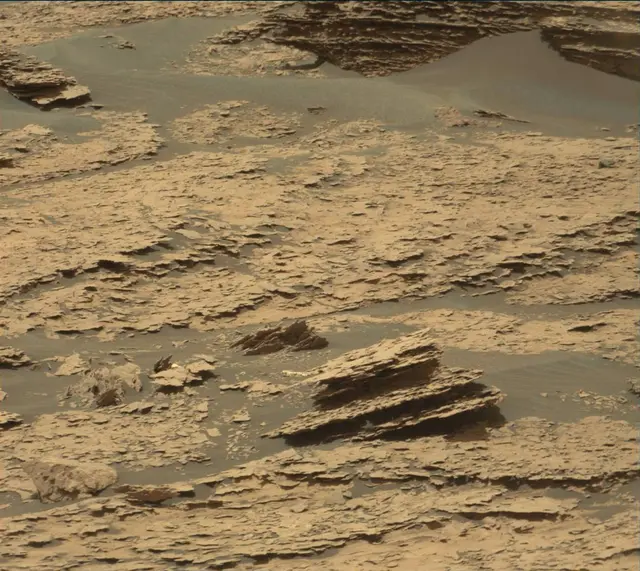 Sol 1714: Mast Camera (Mastcam)