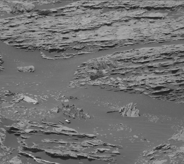 Sol 1714: Mast Camera (Mastcam)