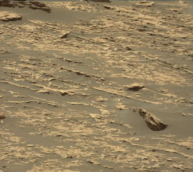 Sol 1714: Mast Camera (Mastcam)