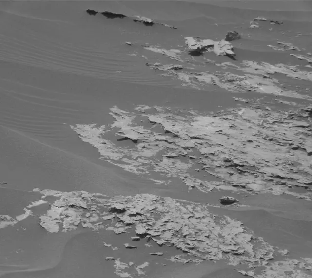 Sol 1714: Mast Camera (Mastcam)