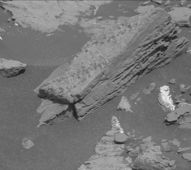 Sol 1714: Mast Camera (Mastcam)