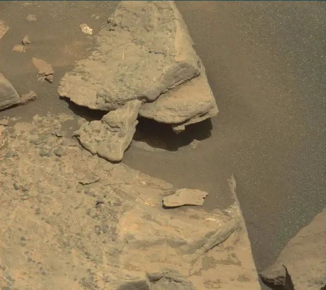 Sol 1714: Mast Camera (Mastcam)