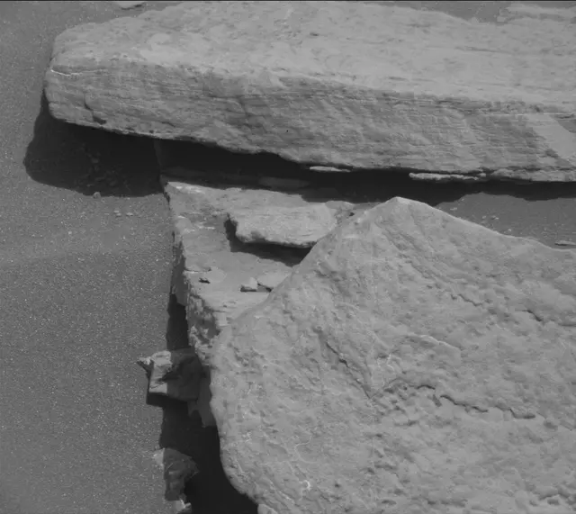 Sol 1714: Mast Camera (Mastcam)