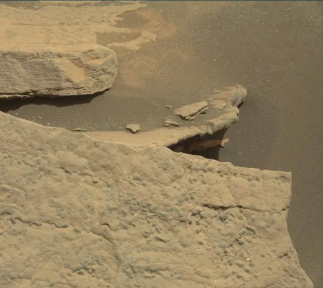 Sol 1714: Mast Camera (Mastcam)