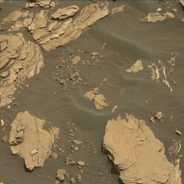 Sol 1718: Mast Camera (Mastcam)