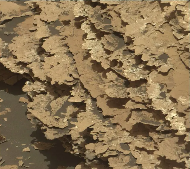Sol 1719: Mast Camera (Mastcam)