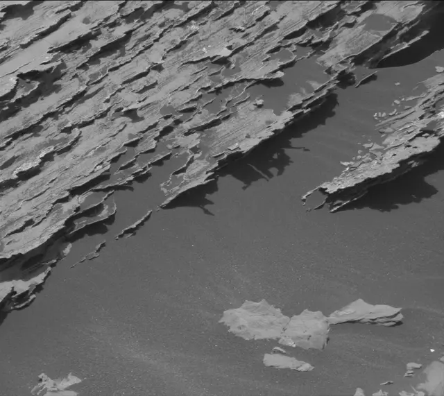 Sol 1719: Mast Camera (Mastcam)