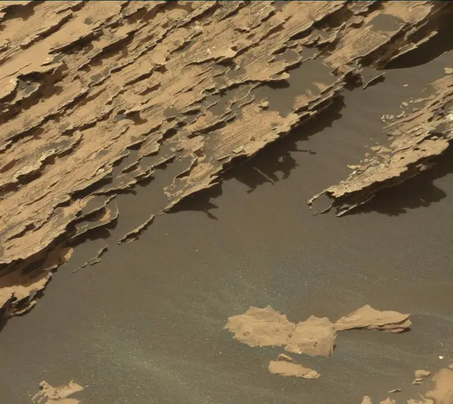 Sol 1719: Mast Camera (Mastcam)