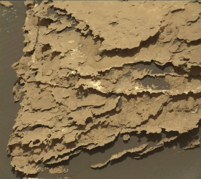 Sol 1720: Mast Camera (Mastcam)