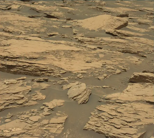 Sol 1721: Mast Camera (Mastcam)