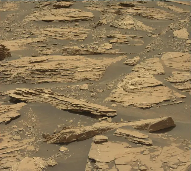 Sol 1721: Mast Camera (Mastcam)