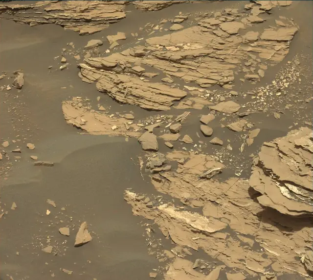 Sol 1721: Mast Camera (Mastcam)